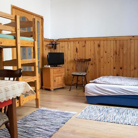 Civis Debrecen Hostel Eksteriør bilde